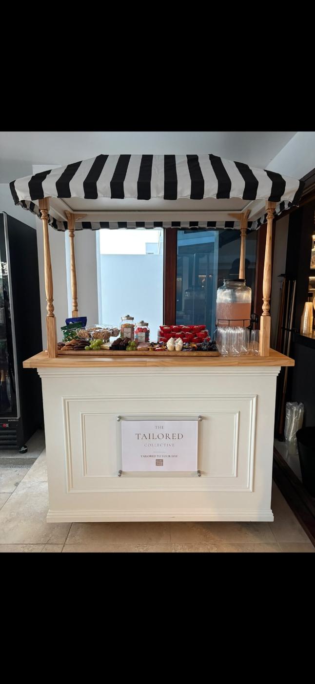 Personalised champagne cart